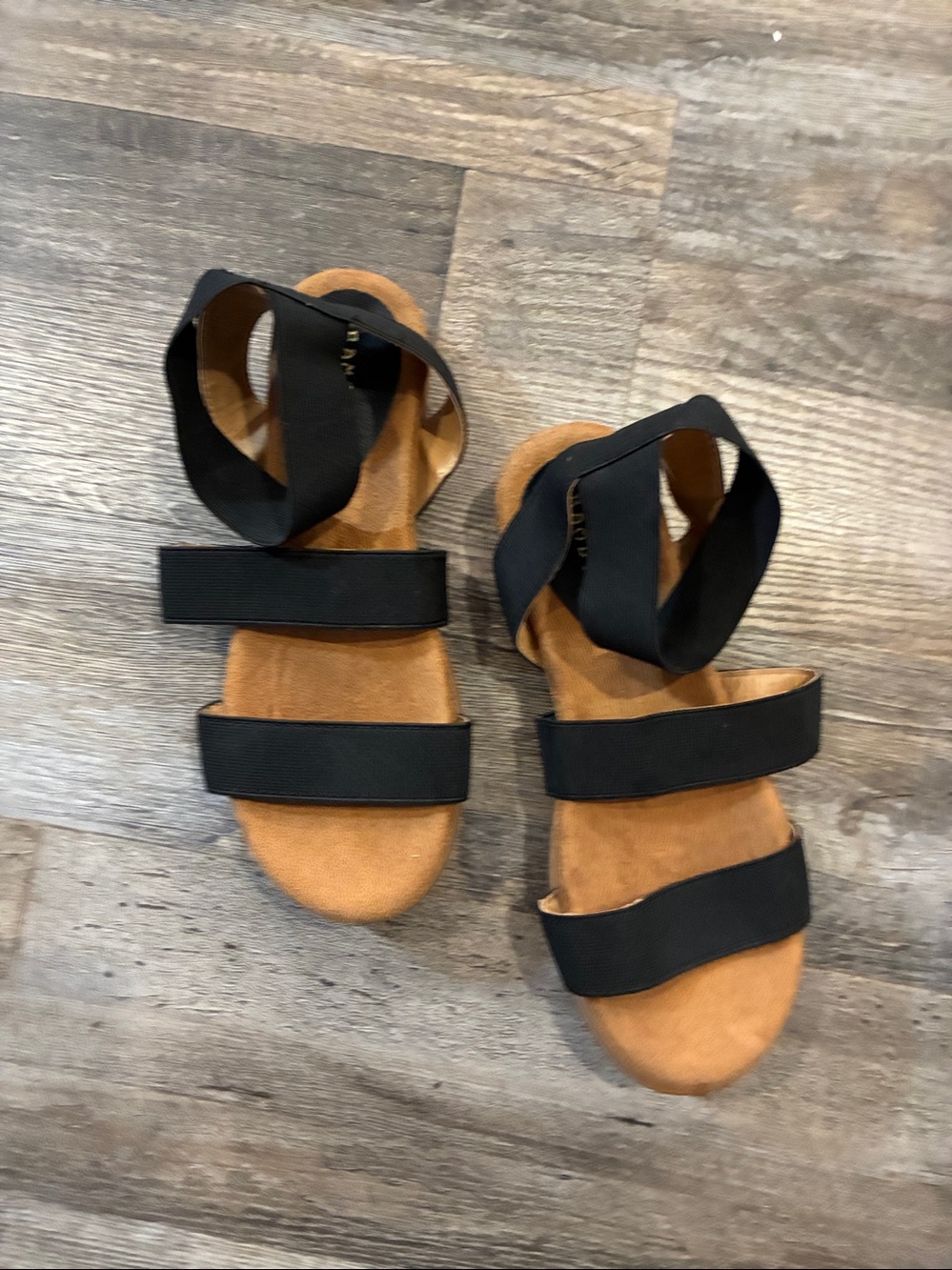 BAMBOO Black Strappy Elastic Sandals Size 6.5 Comfy